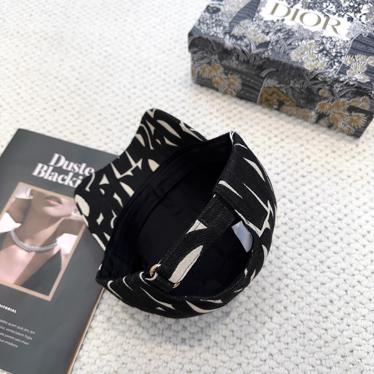 D10r baseball cap