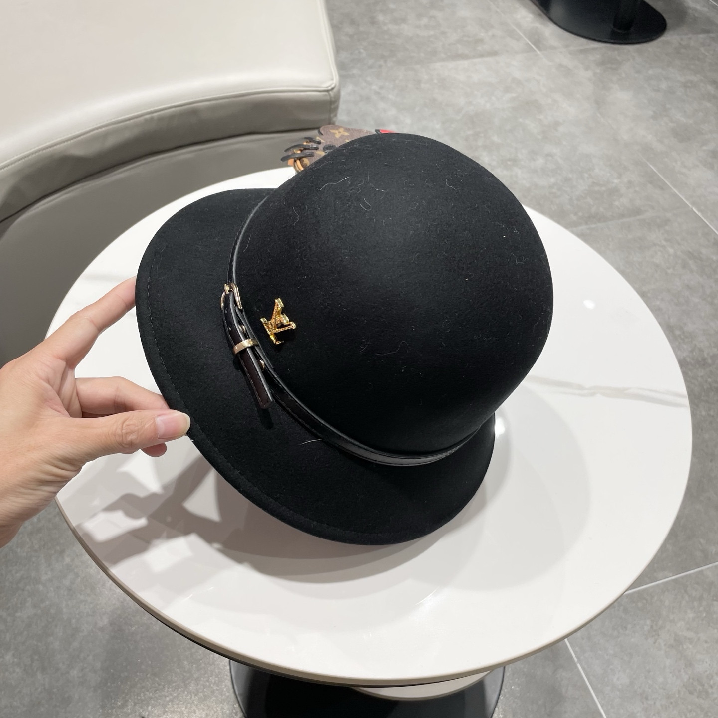 l0vis Vvtt0n bucket hat 100% wool 57cm head circumference