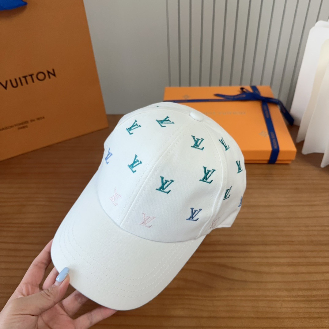 l0vis Vvtt0n baseball cap