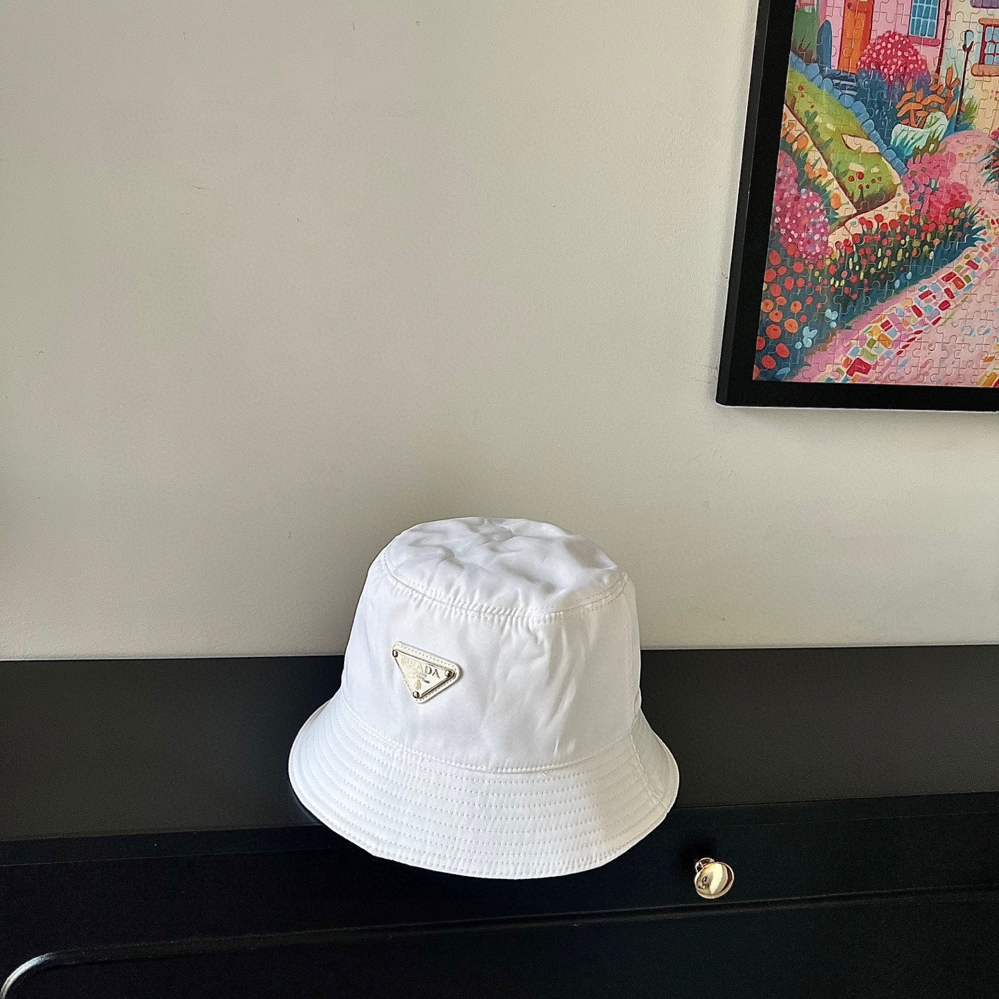 Pra*a bucket hat