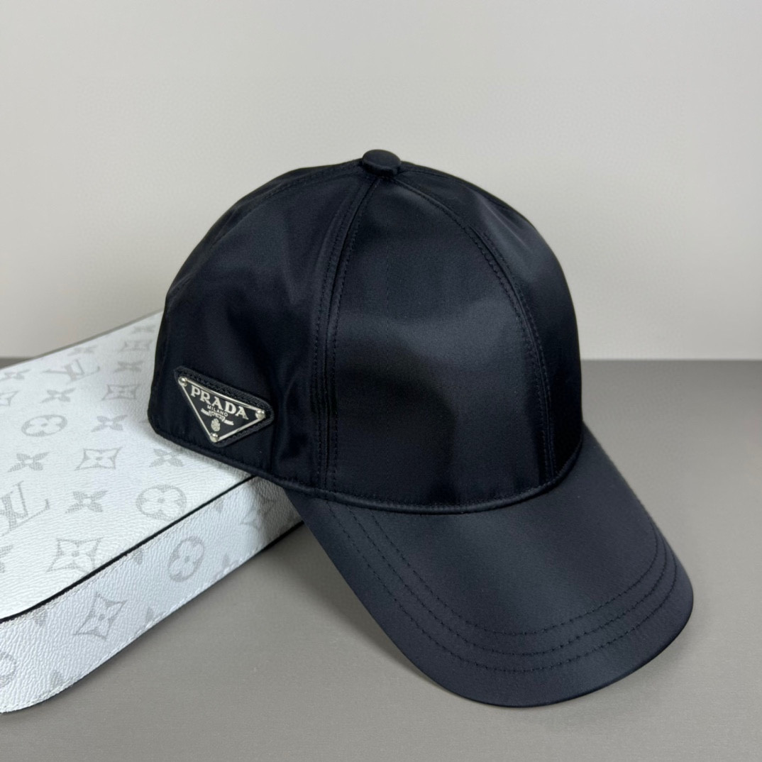 Pra*a baseball cap
