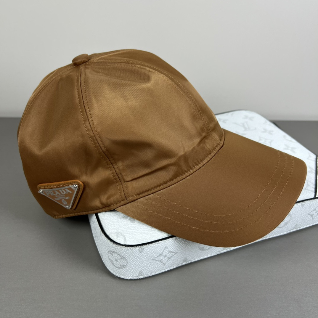 Pra*a baseball cap