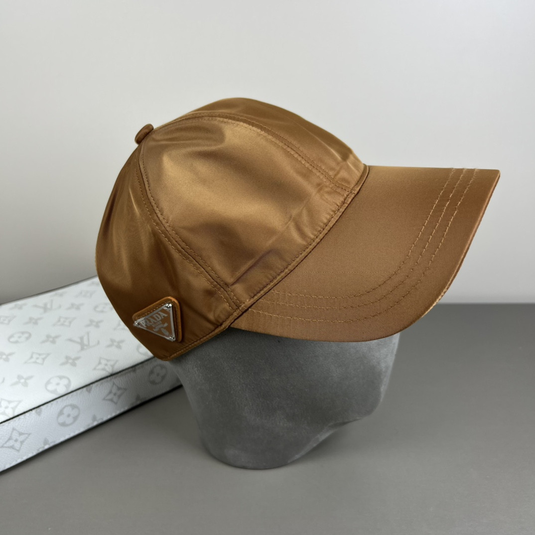 Pra*a baseball cap