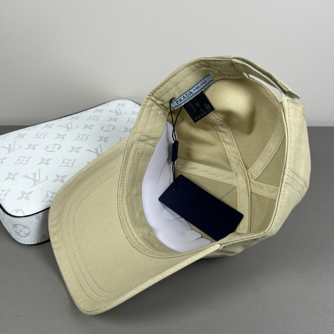 Pra*a baseball cap