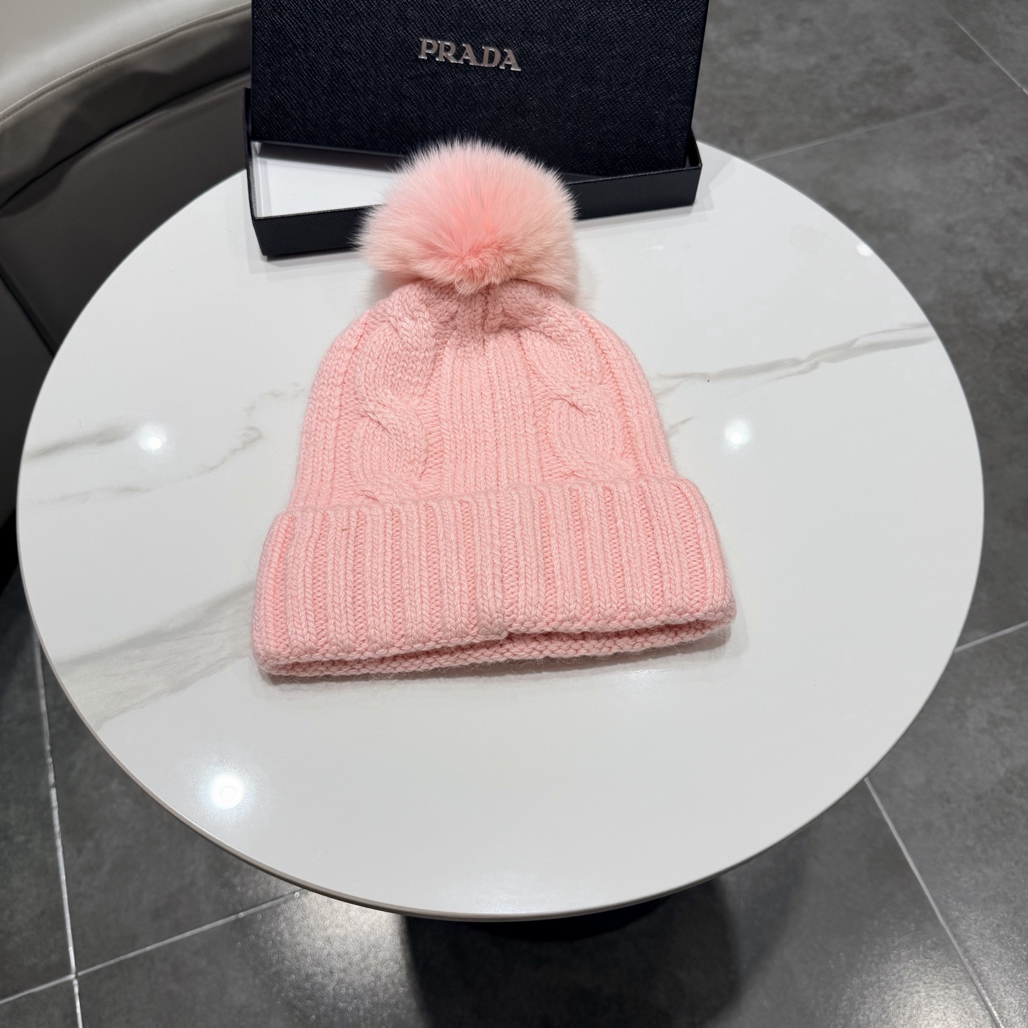 Pra*a beanie