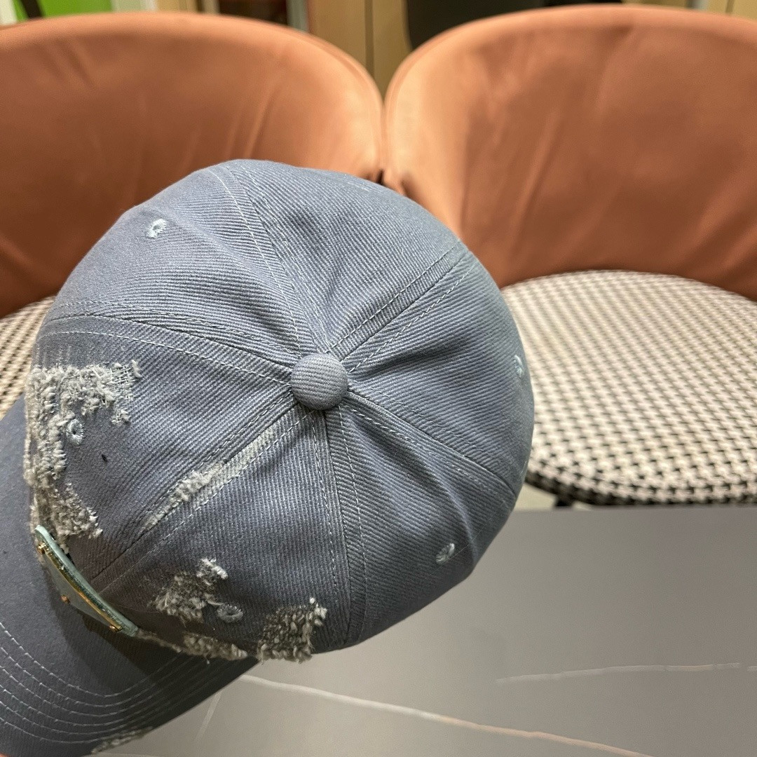 Pra*a baseball cap