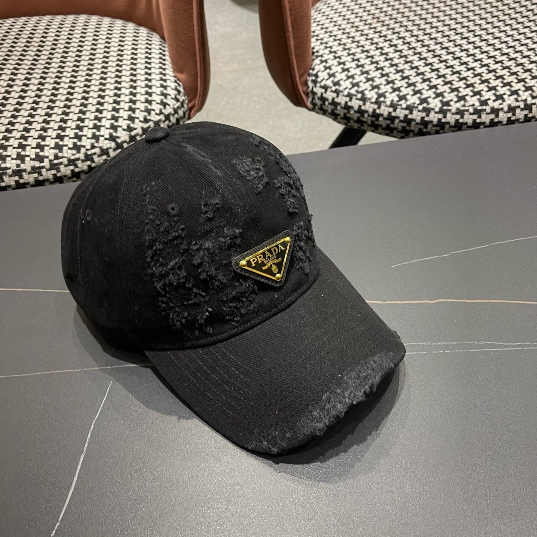 Pra*a baseball cap