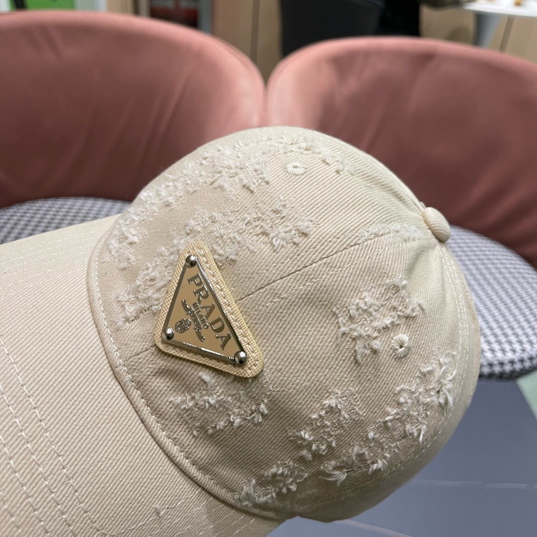 Pra*a baseball cap