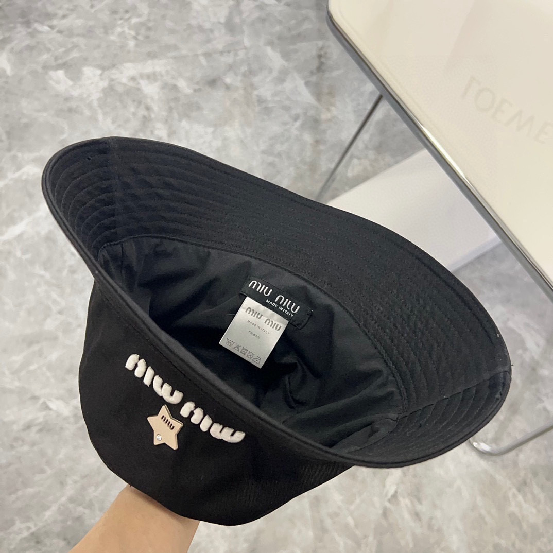 M1v M1v bucket hat