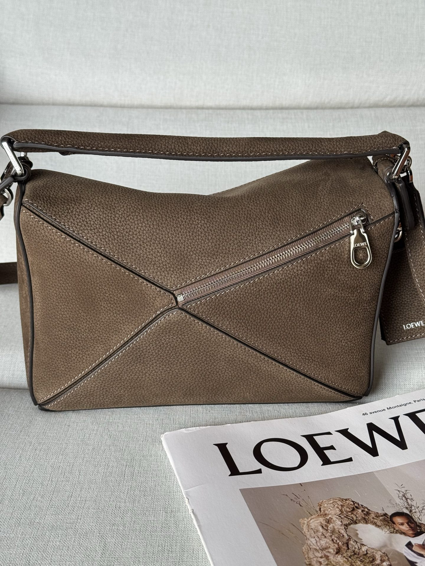 L0ew* small featherlight puzzle bag in grained nubuck 16.5x24x10.5cm