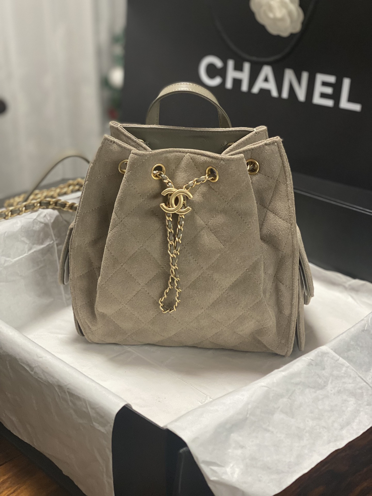 Ch**el 25 medium backpack as5600 23x23x14cm