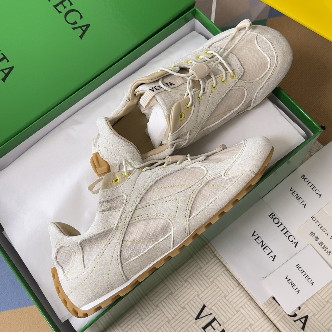 ua b0tt*ga Ven*ta orbit flash sneaker