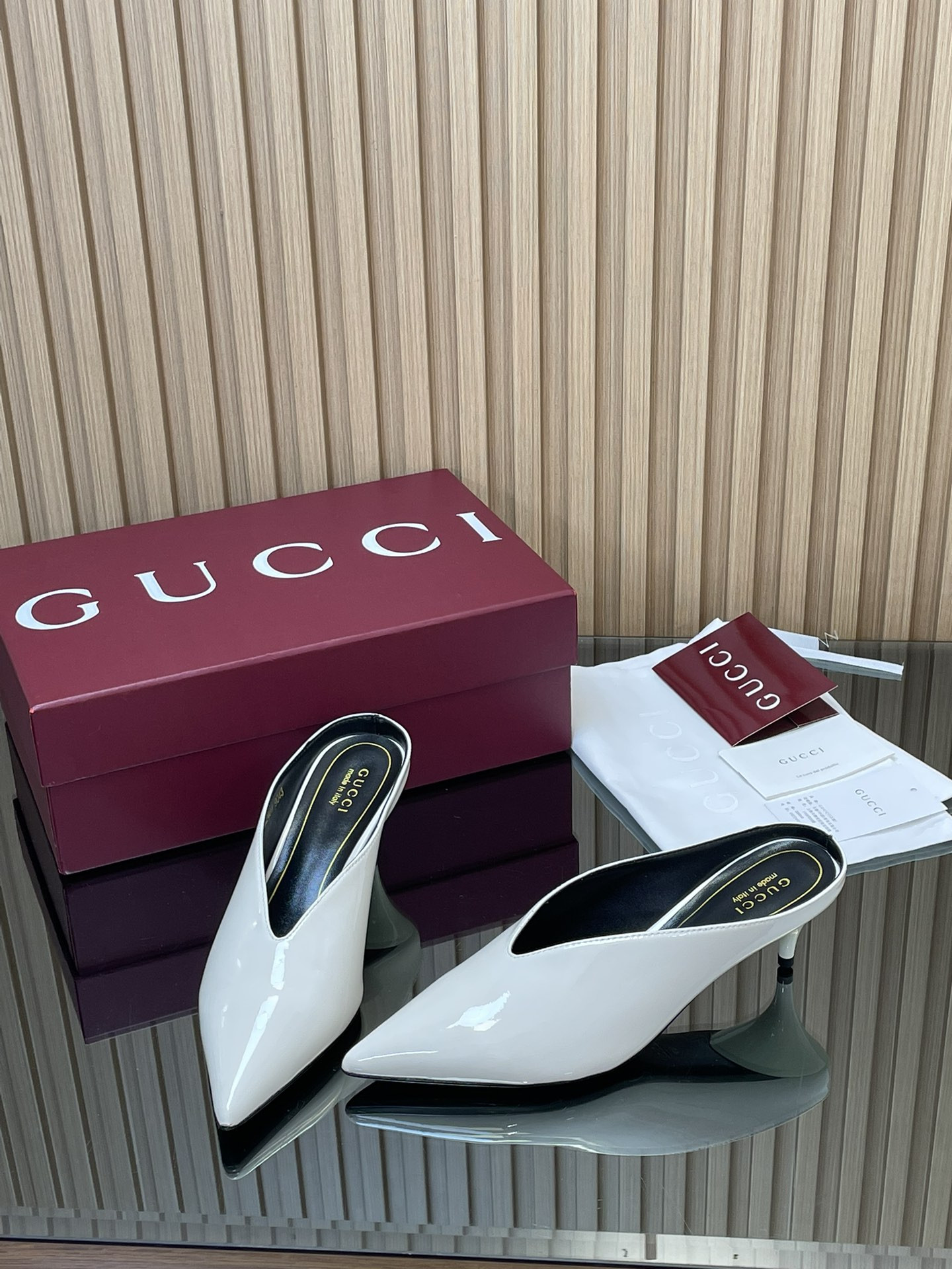 ua Gvc*1 97 heeled mule