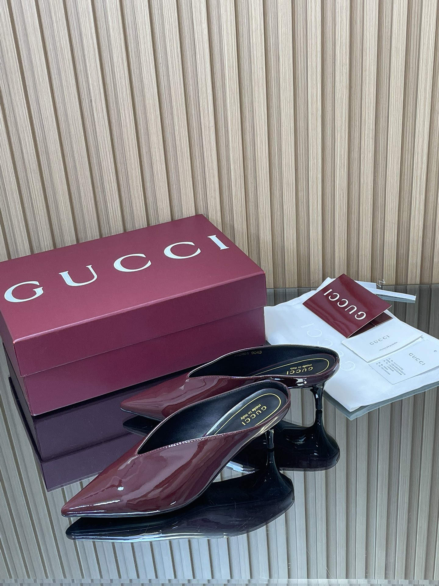 ua Gvc*1 97 heeled mule