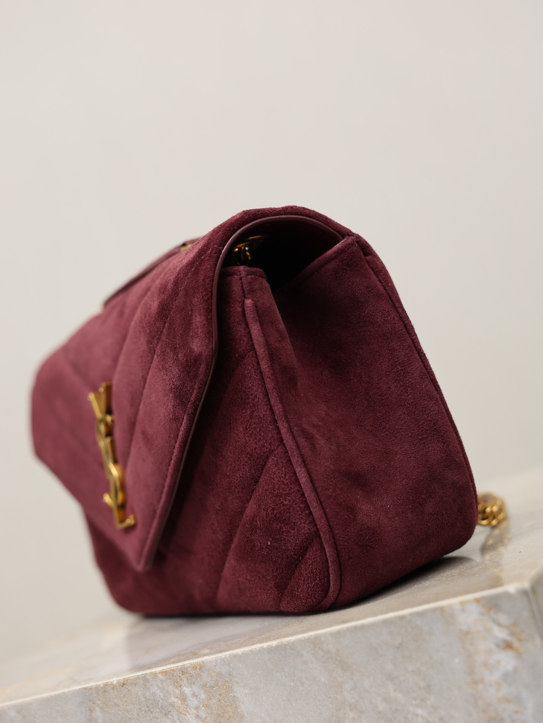 Y51 loulou small in suede 24x14x6cm