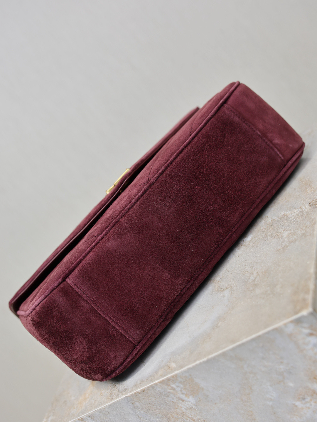Y51 loulou medium in suede 29x17x8cm