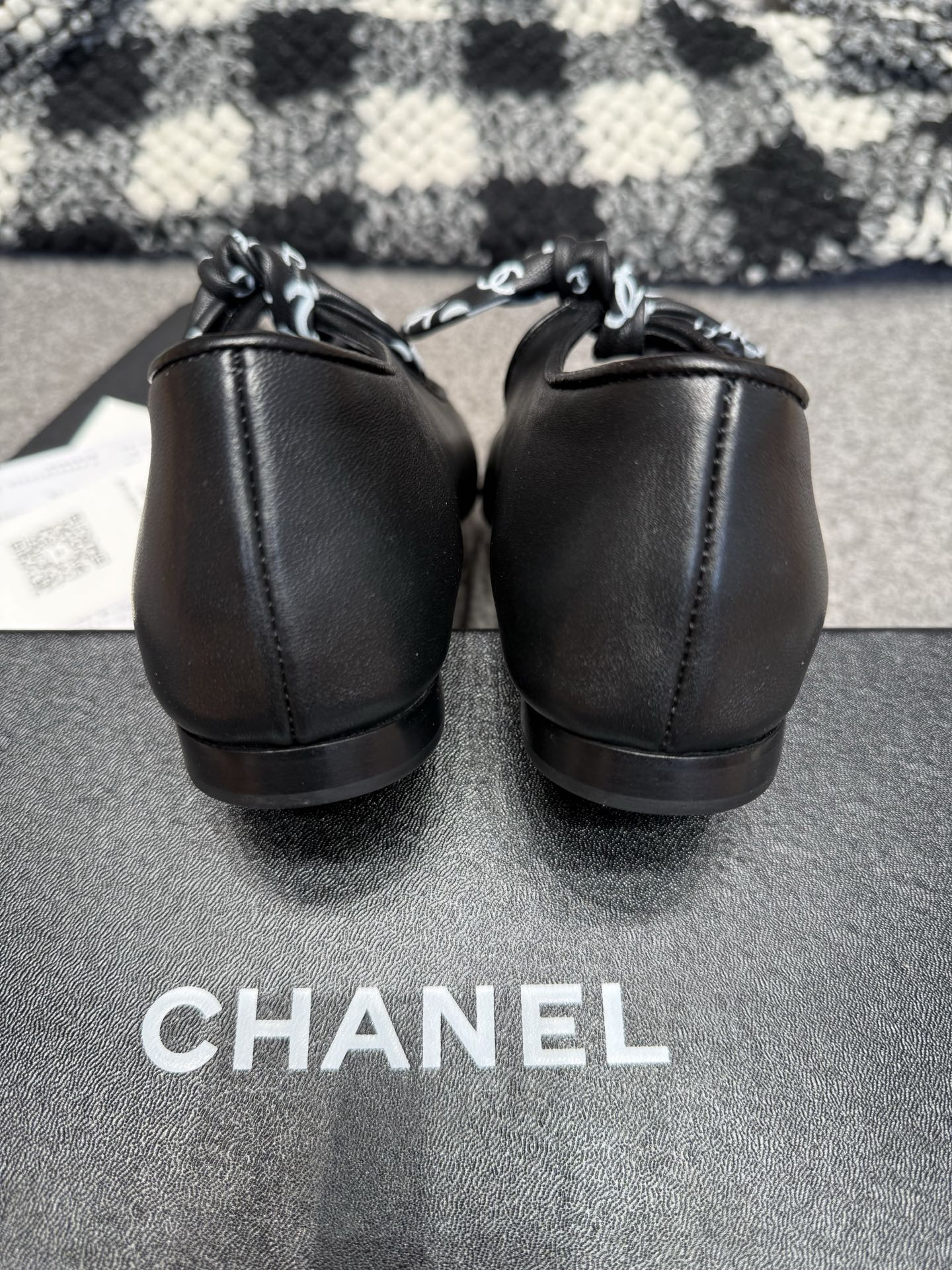 ua Ch**el mary janes
