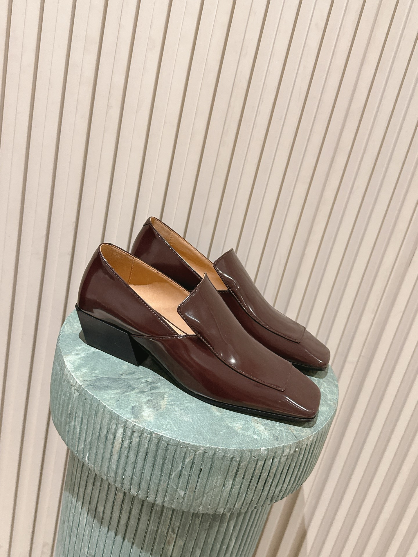 ua b0tte*a Ven*ta ventura loafer