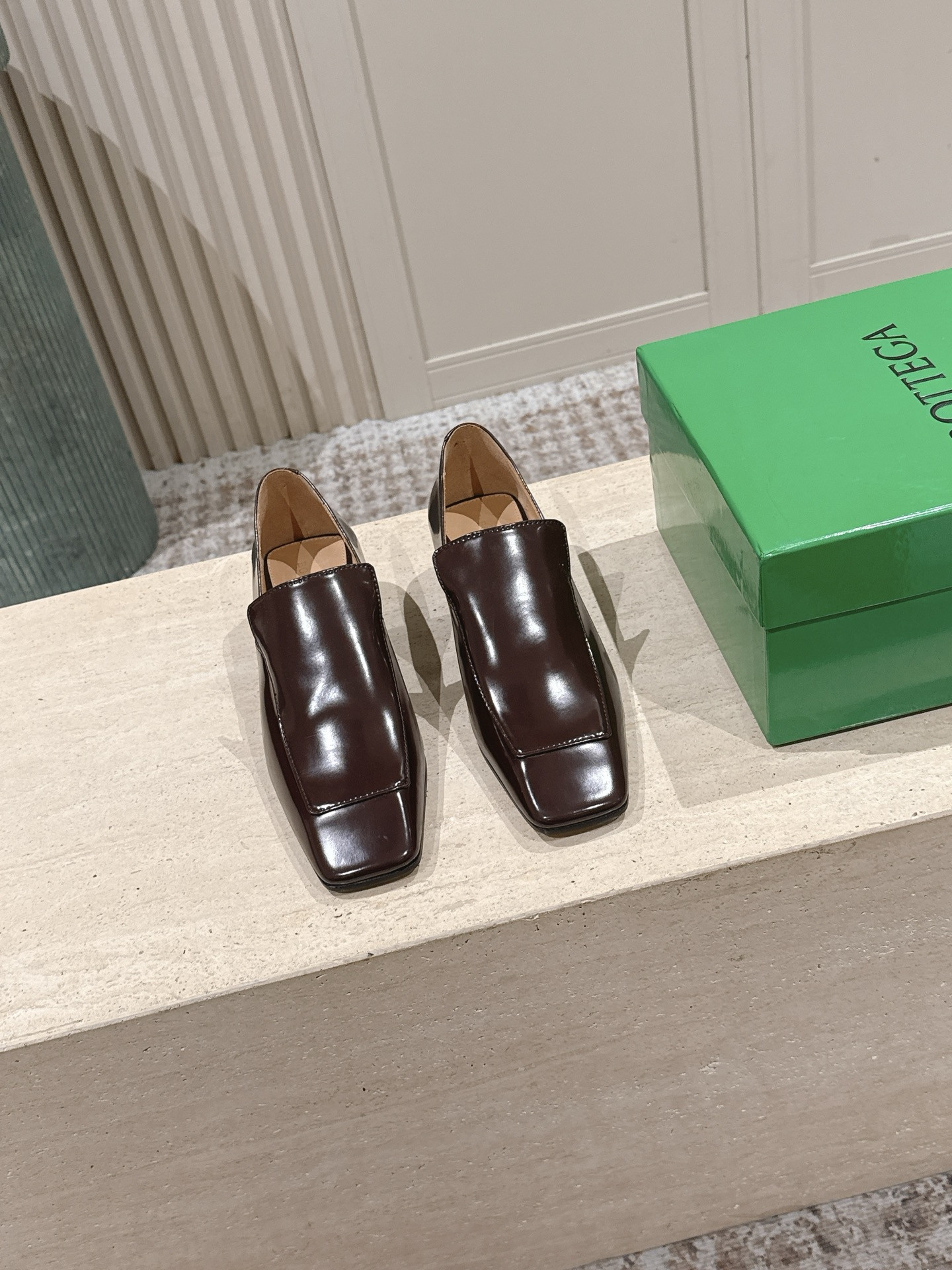 ua b0tte*a Ven*ta ventura loafer
