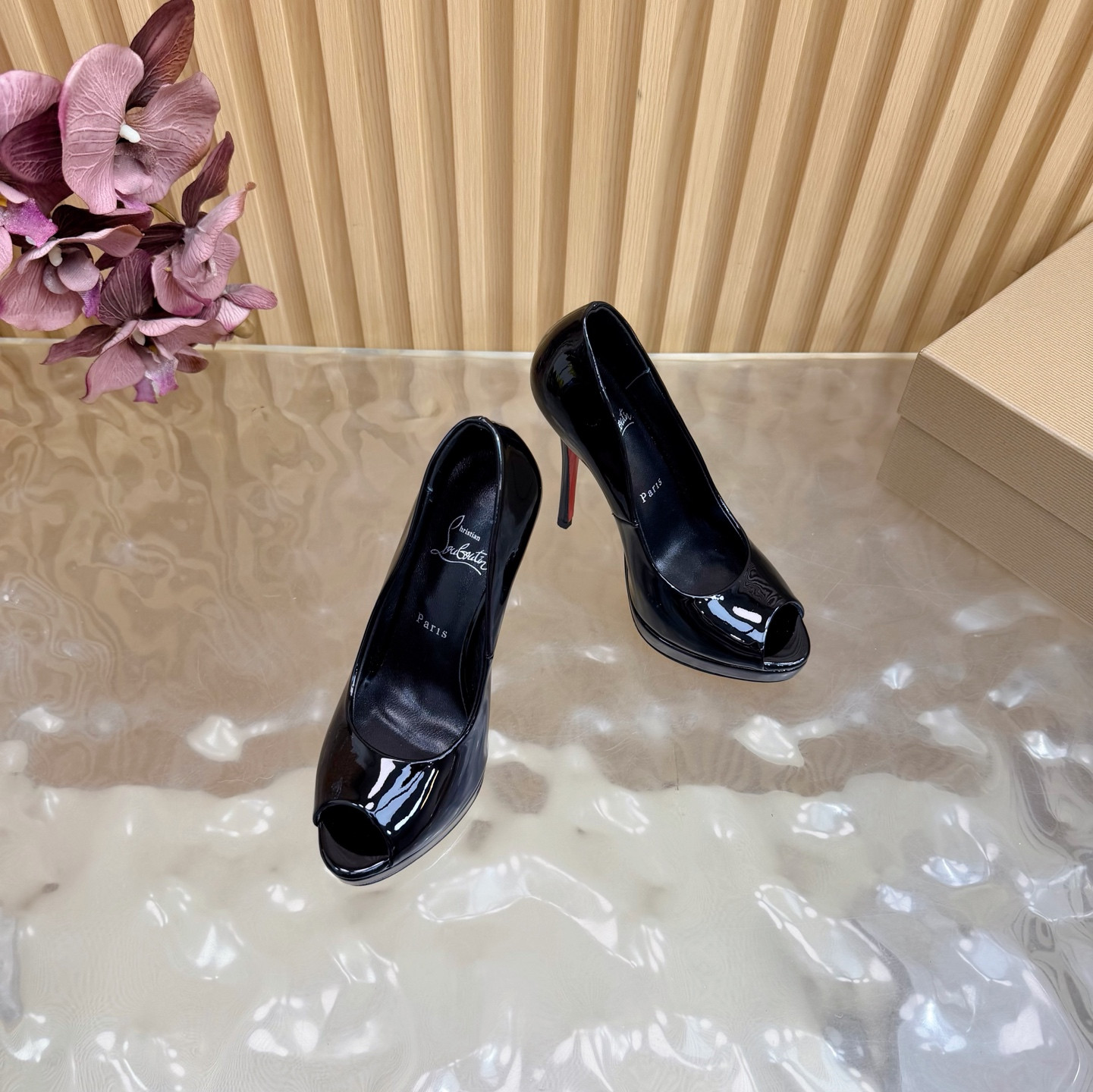 ua Chr1st1an louboutin pumps 12cm heel