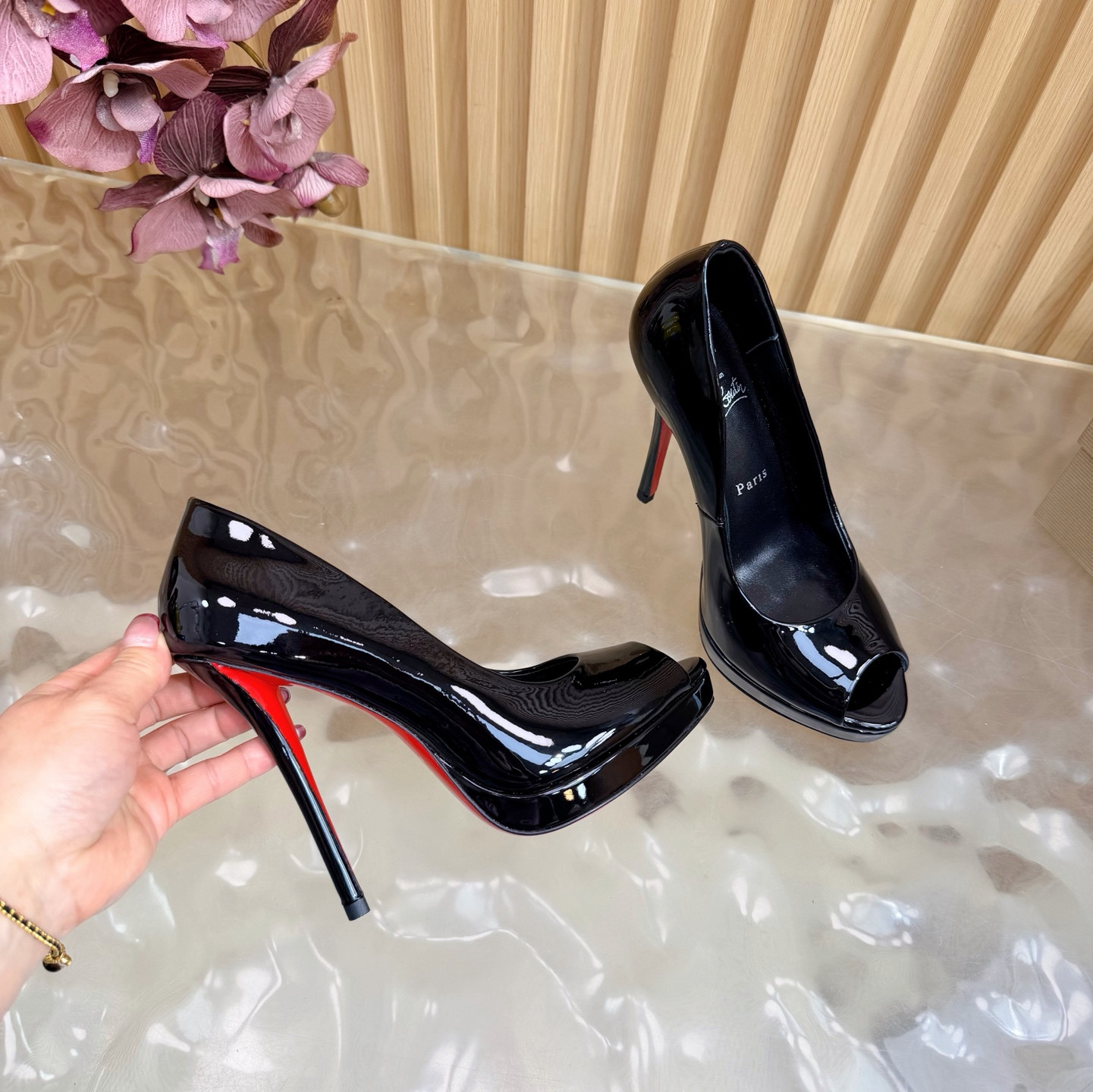 ua Chr1st1an louboutin pumps 12cm heel
