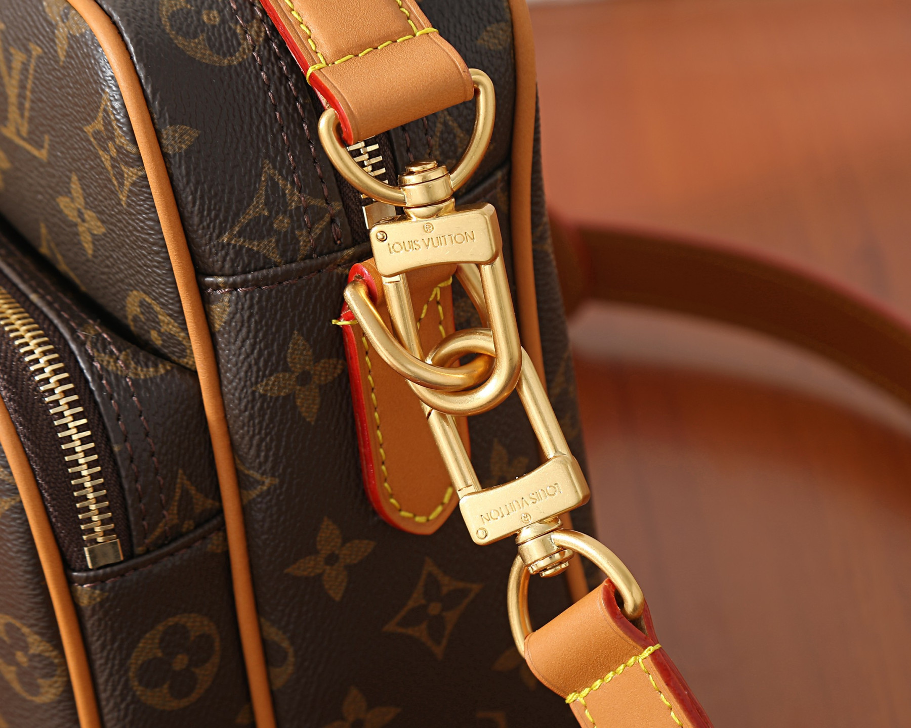 LV NIL Large Handbag M27852 28.5x20x11.5cm