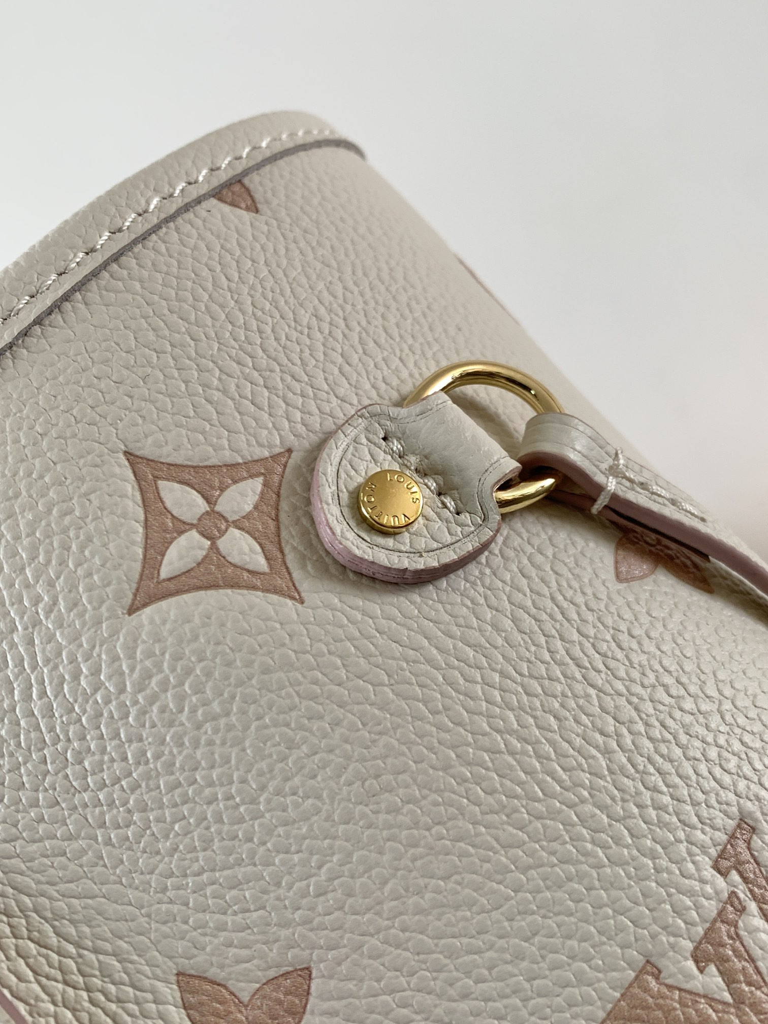 LV Neverfull MM M14285 31x28x14cm Without Box