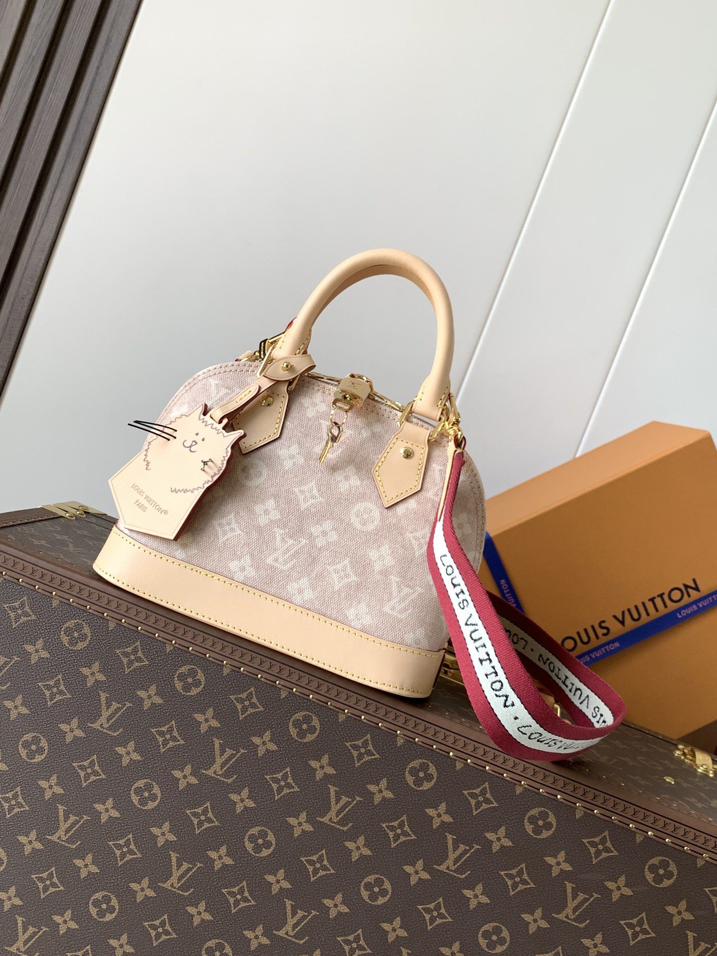LV ALMA BB Handbag M25728 23.5x17.5x11.5cm