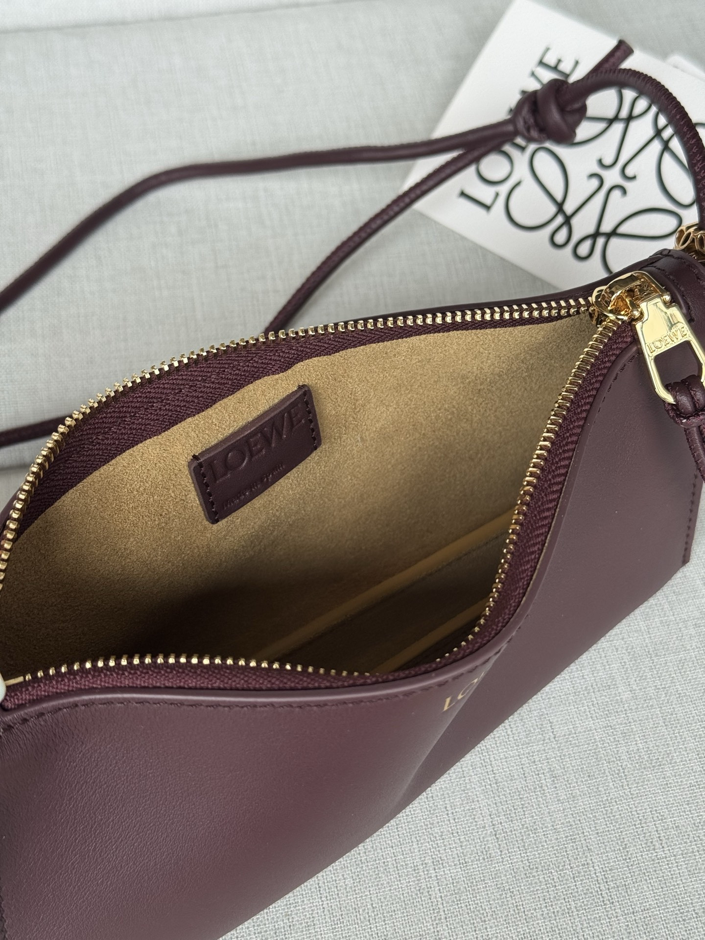 L0ew* joya pouch 11x22x6cm