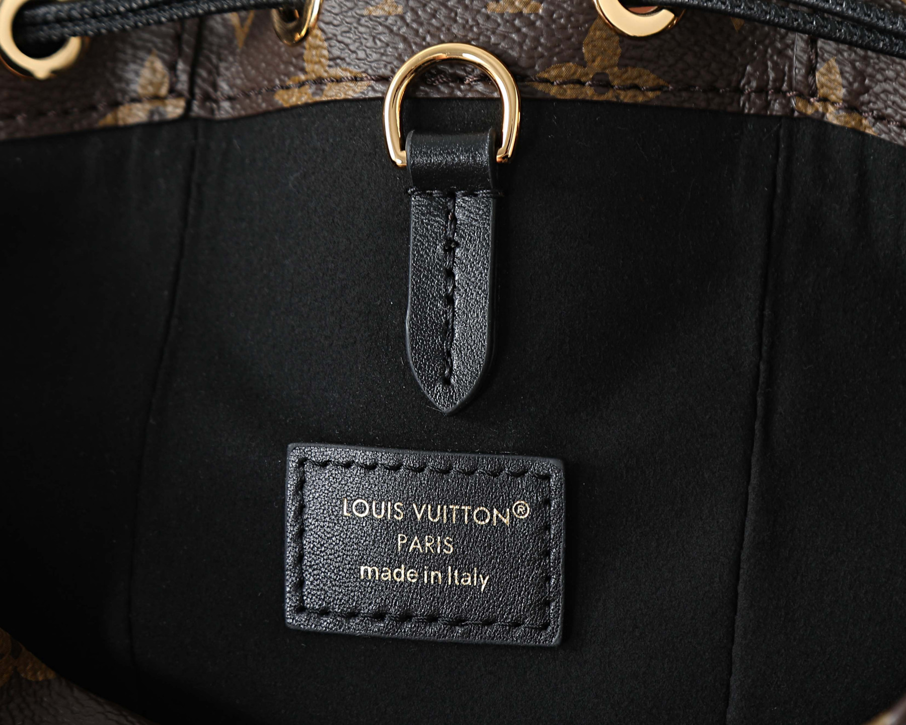 LV NOÉ TRUNK Handbag M28515 23x27x8cm