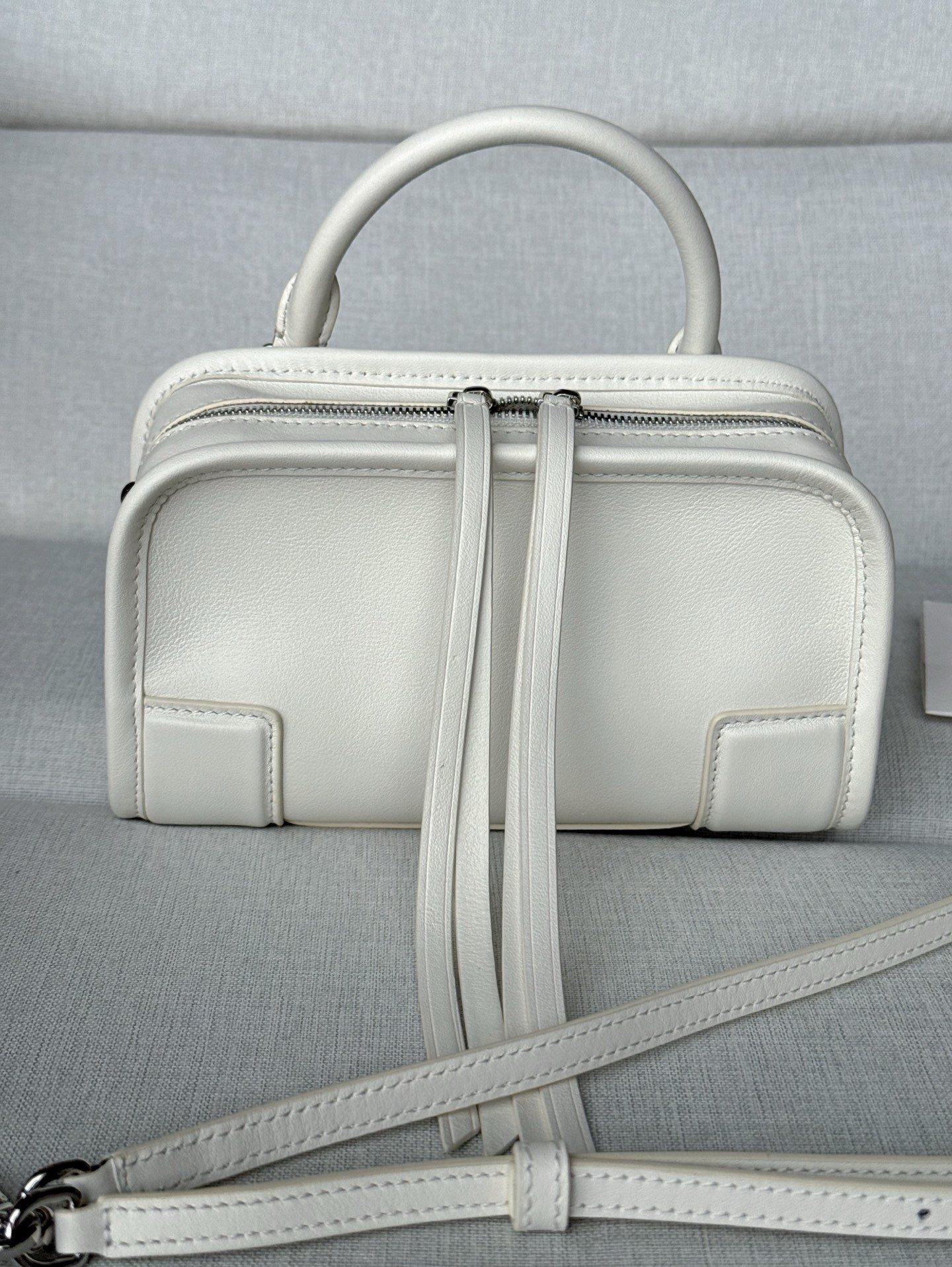 L0ew* mini amazona 180 bag 11.5x20x7cm