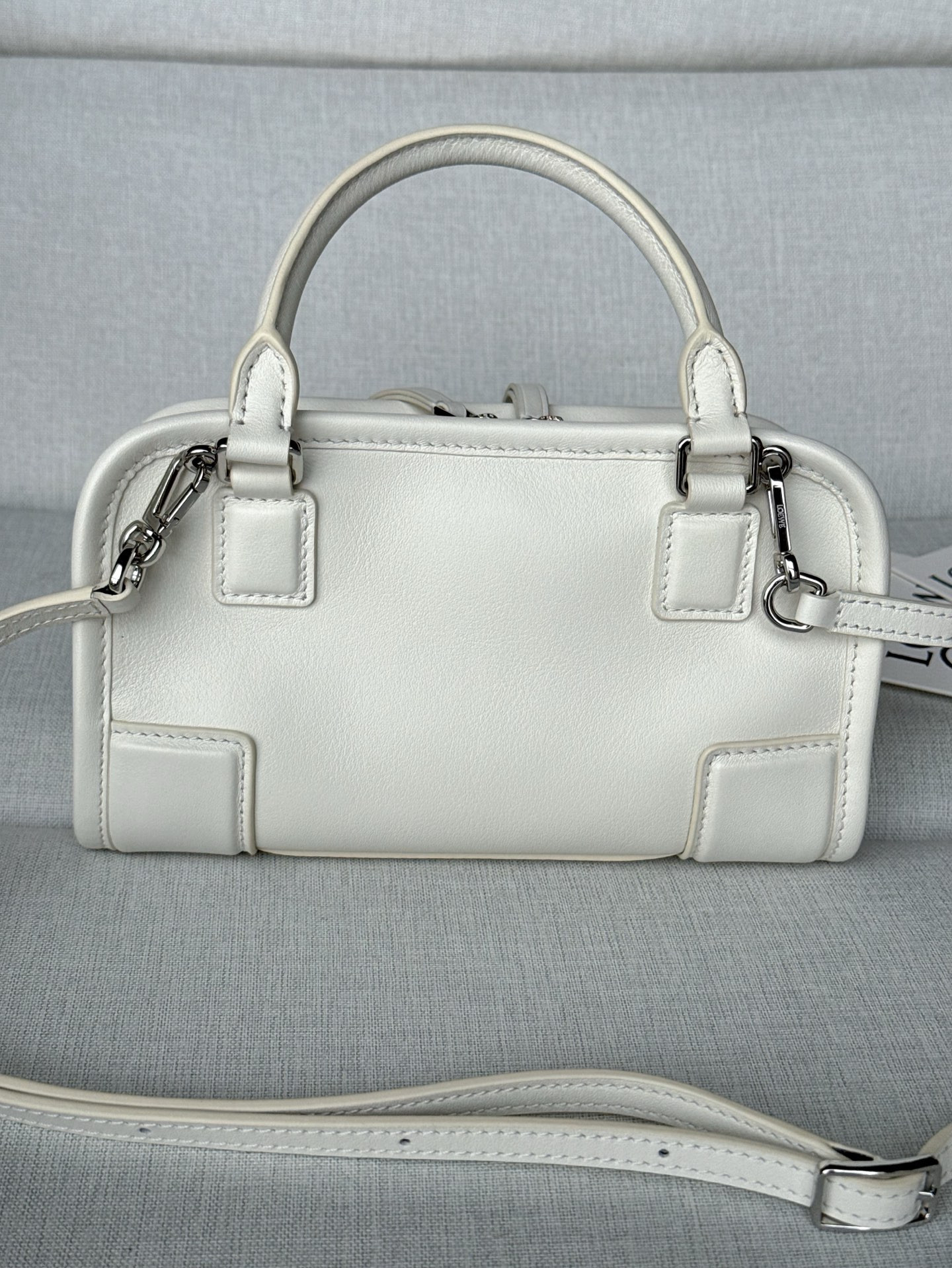 L0ew* mini amazona 180 bag 11.5x20x7cm