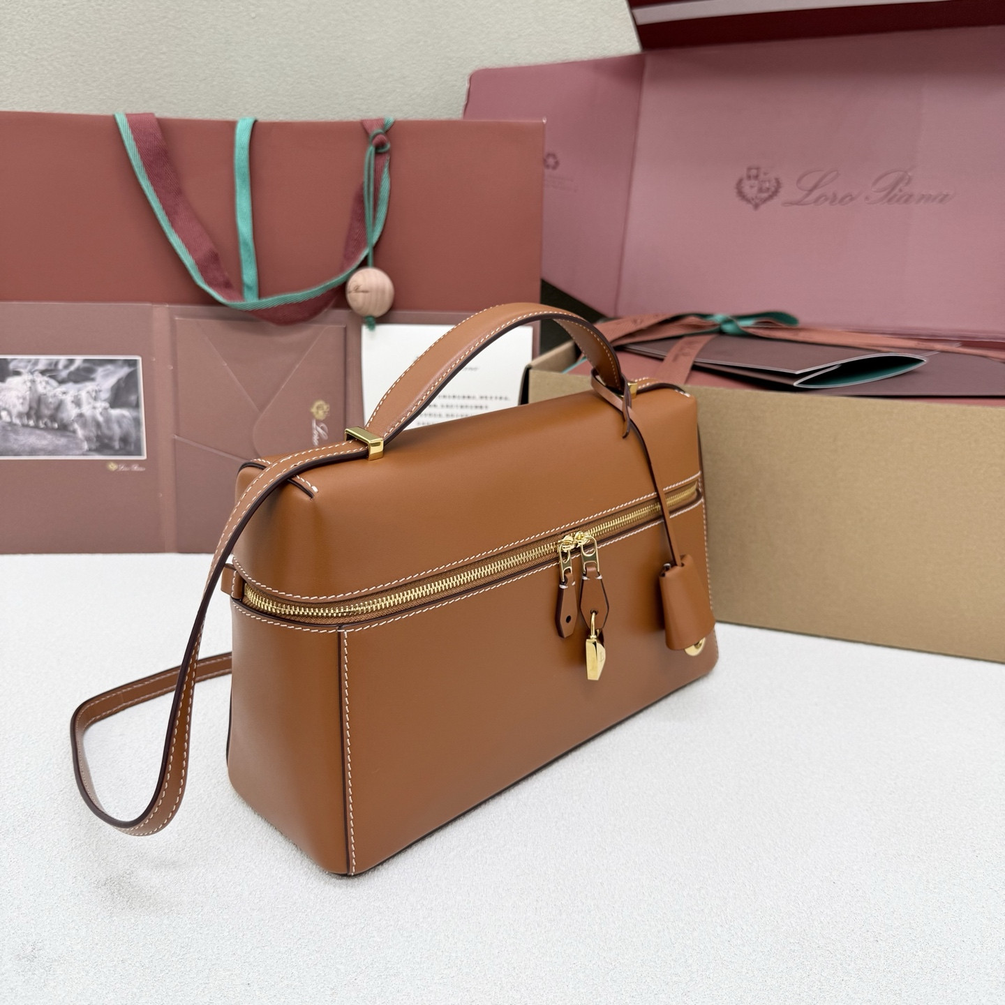 L0r0 P1ana extra pocket l27 16x27x10cm