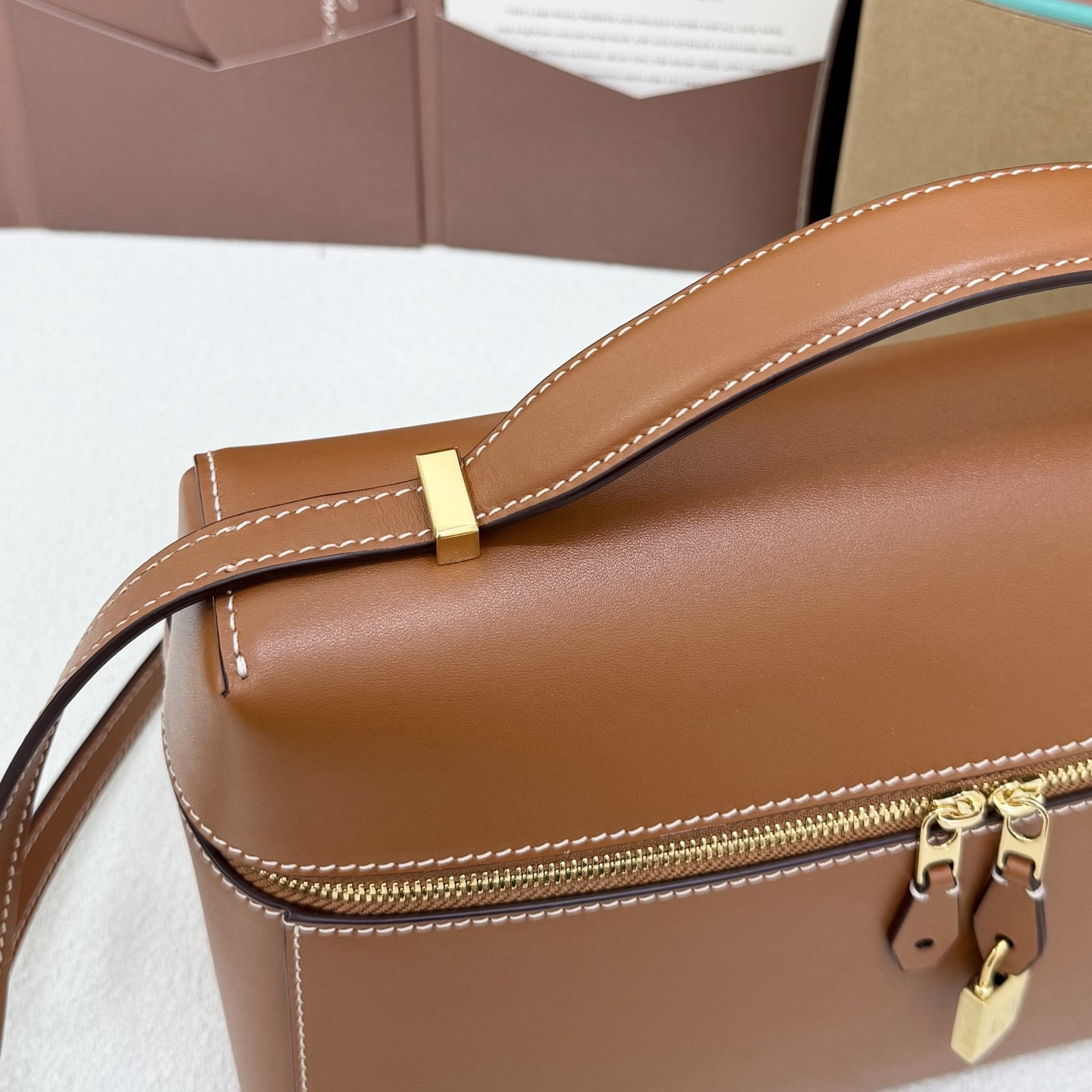L0r0 P1ana extra pocket l27 16x27x10cm