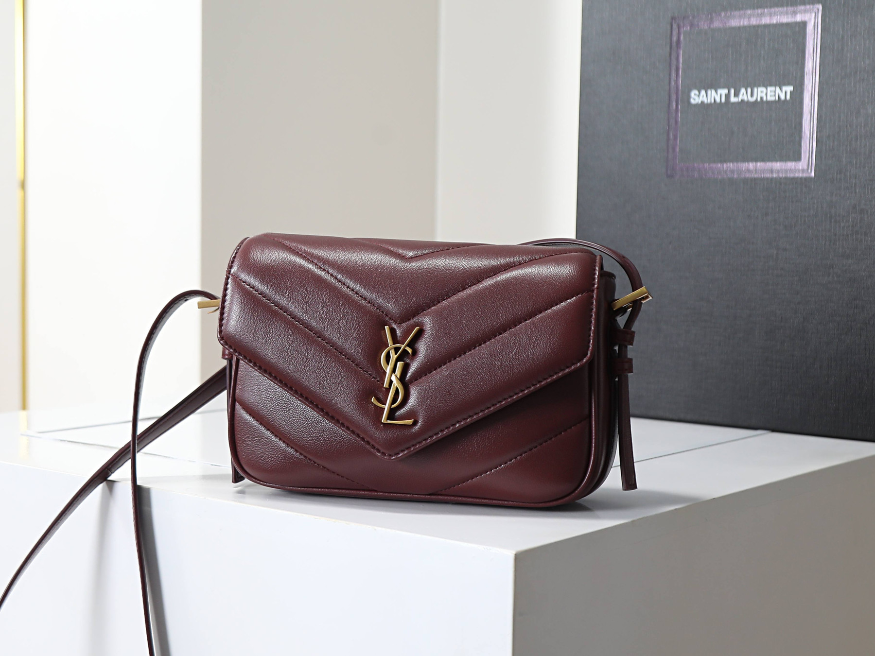 Y51 loulou toy crossbody in matelassÉ lambskin 21x14x5cm
