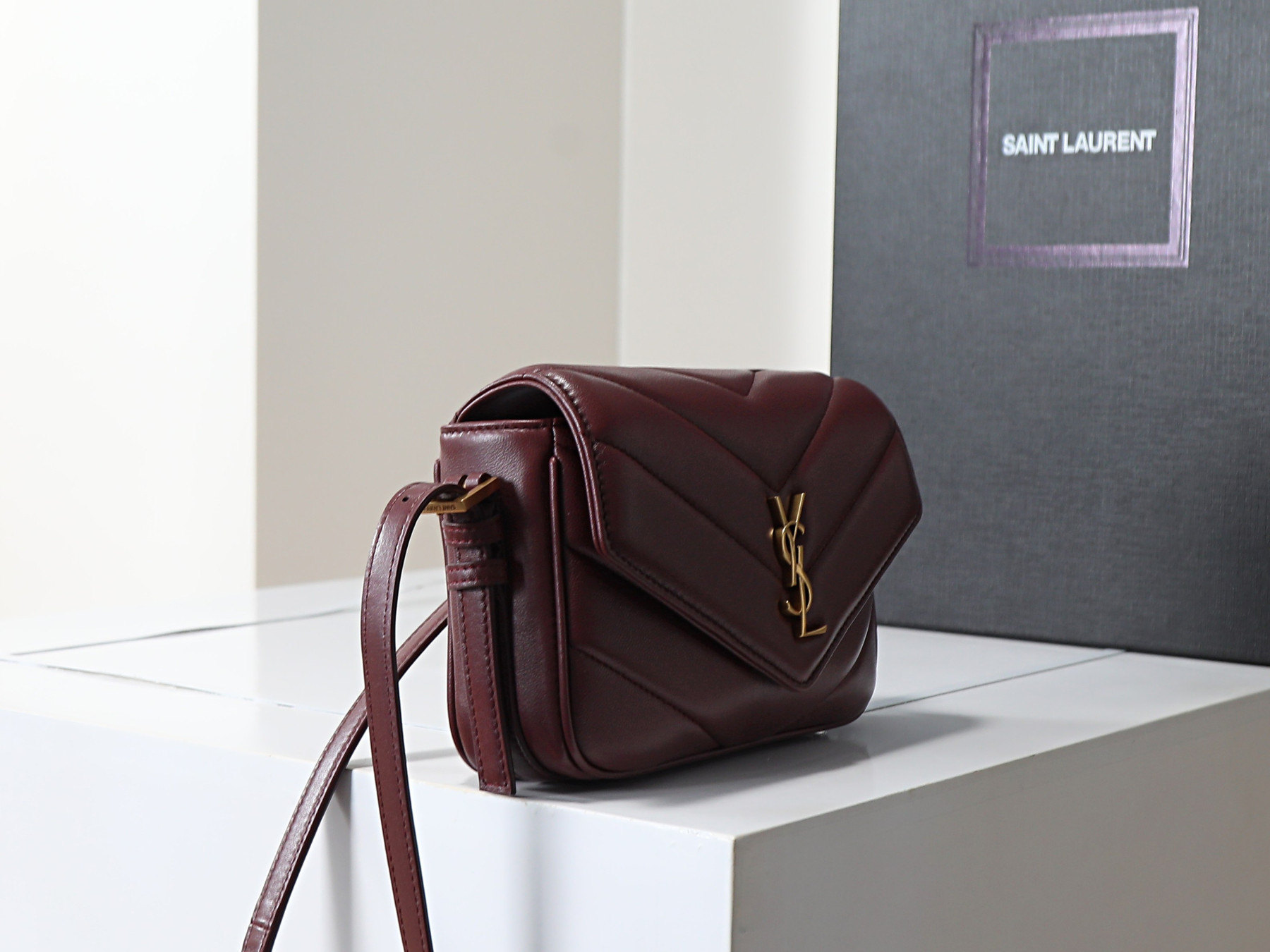 Y51 loulou toy crossbody in matelassÉ lambskin 21x14x5cm