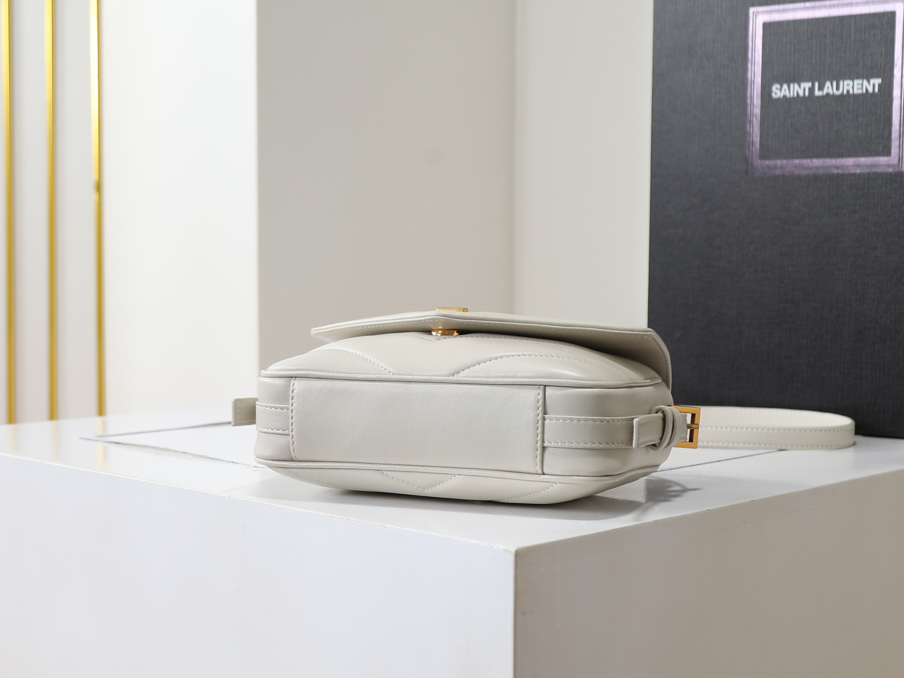 Y51 loulou toy crossbody in matelassÉ lambskin 21x14x5cm