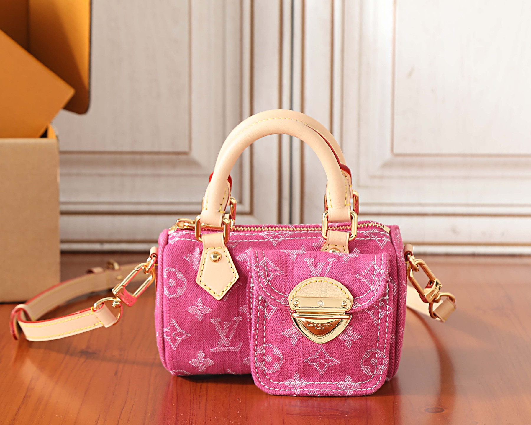 LV Nano Speedy M27603 16x10x7.5cm