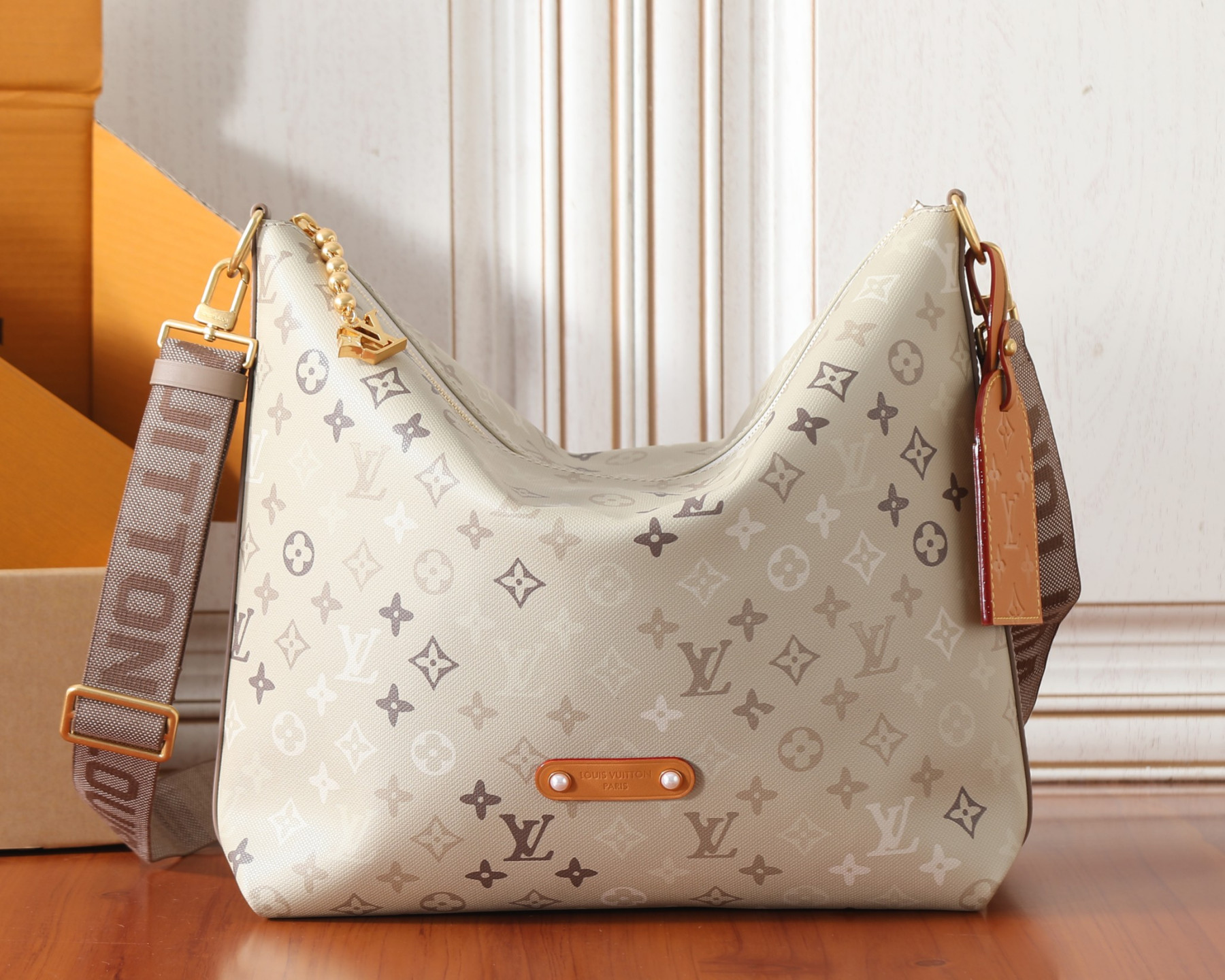 LV Vagabond Hobo M26931 41x32x11cm