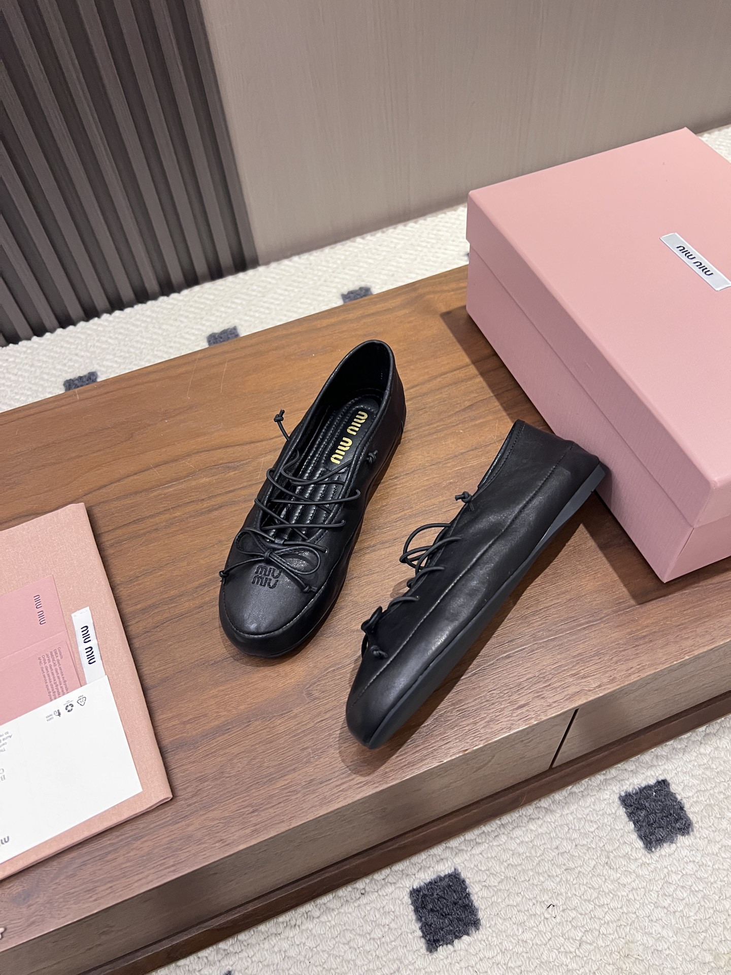 ua M1v M1v nappa leather ballerinas