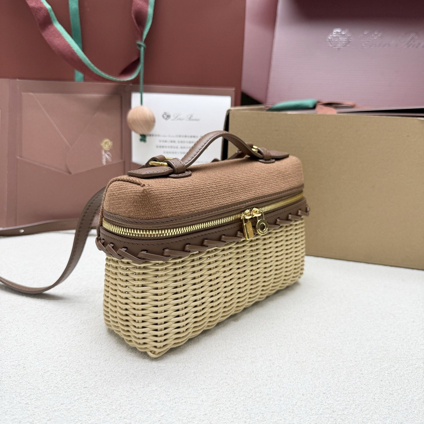 L0r0 P1ana extra pocket l19 wicker bag 19 x 11.5 x 7cm