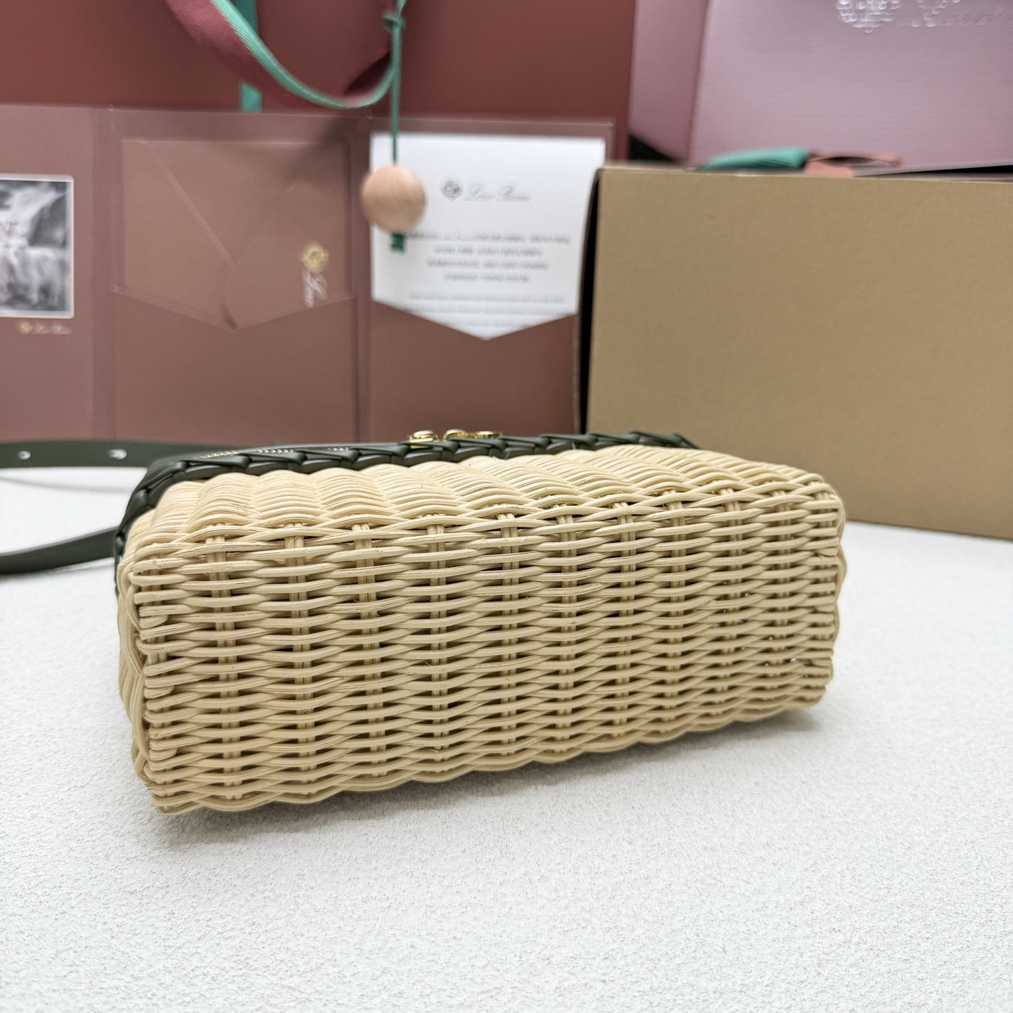L0r0 P1ana extra pocket l19 wicker bag 19 x 11.5 x 7cm