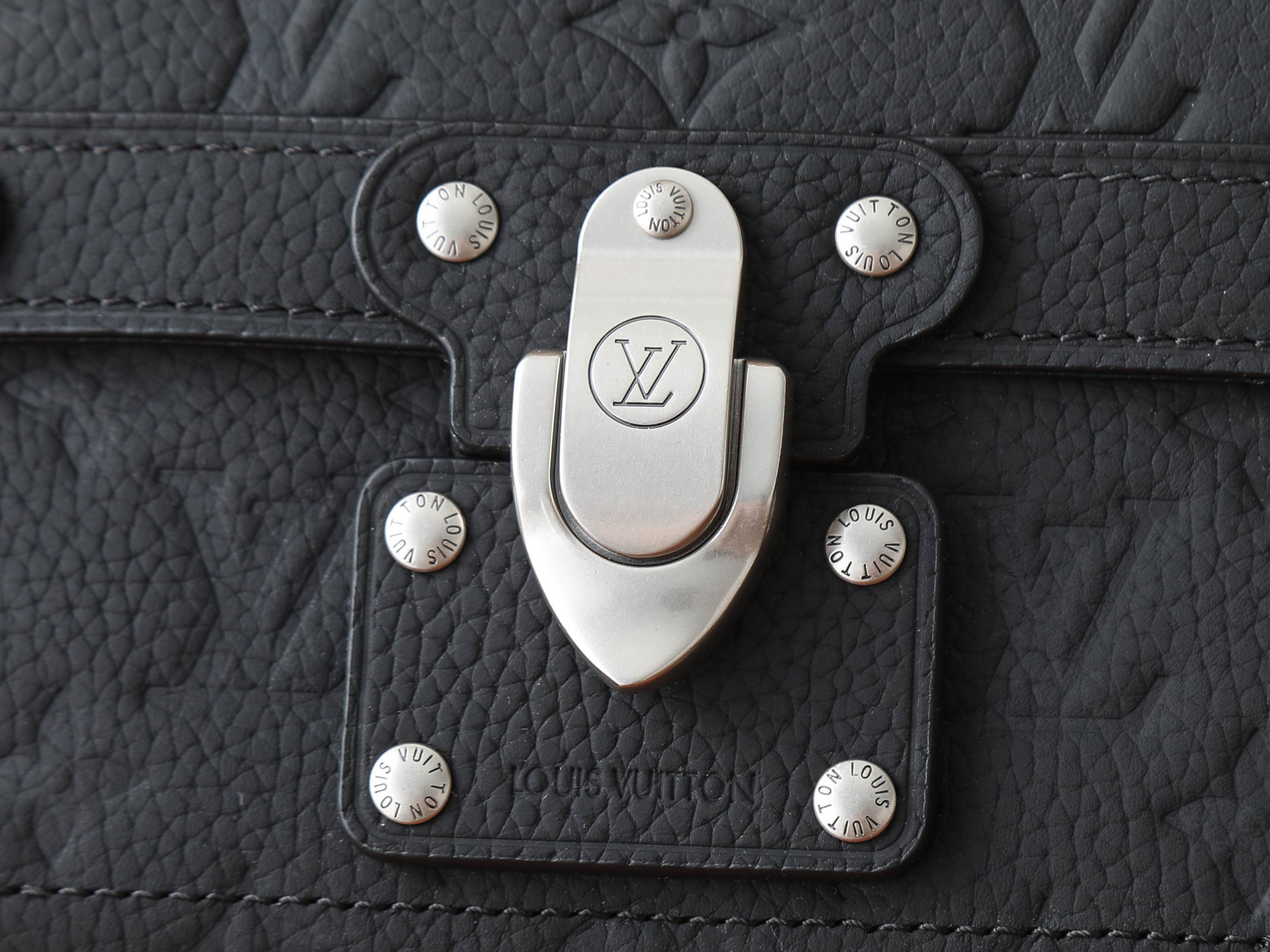 LV Soul Trunk M13871 19x15x7cm