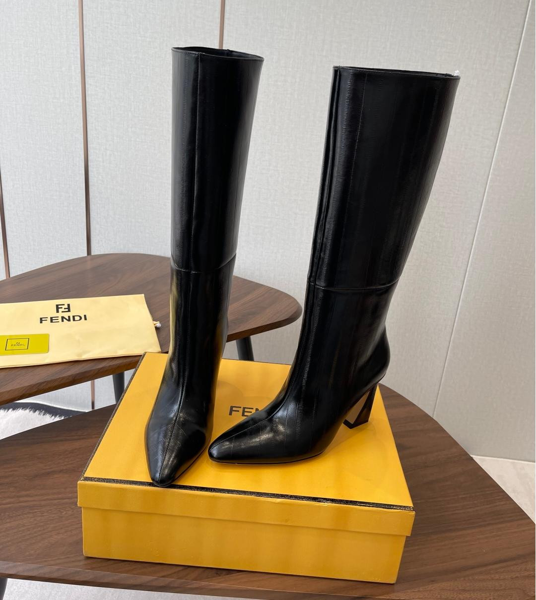 UA F**di Arco Boots
